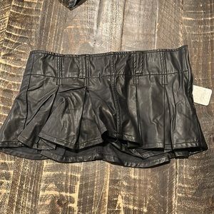 Free people skort black size 4